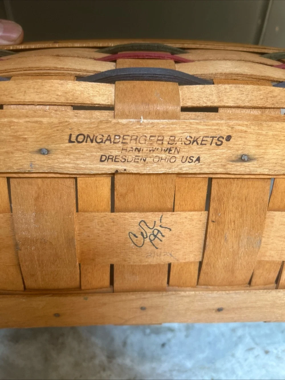 LONGABERGER Woven Bread Basket, Green/ Red Accents1995 holiday entertain 15”